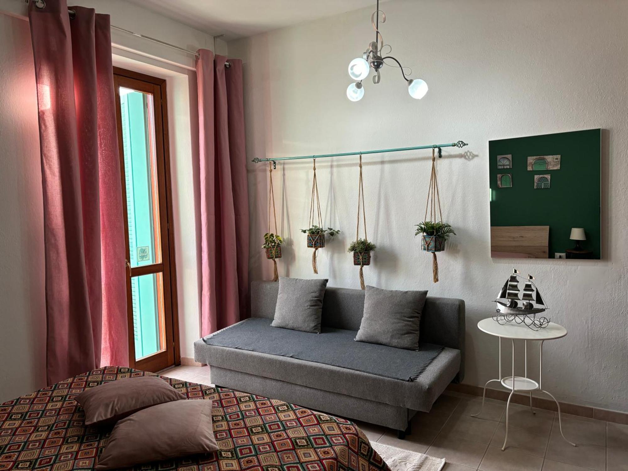 Assaje Guestroom Olbia Exterior photo